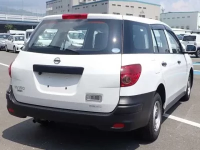 Nissan AD