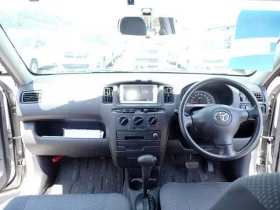Toyota SUCCEED