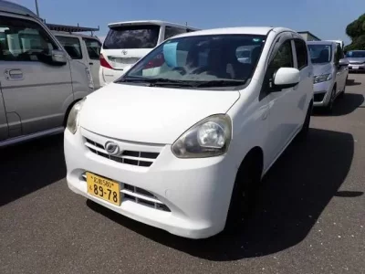 Daihatsu MIRA E S