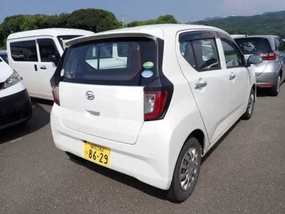 Daihatsu MIRA E S
