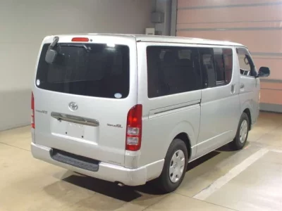 Toyota REGIUS ACE VAN