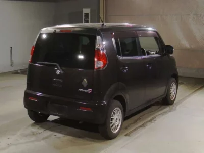 Suzuki MRWAGON