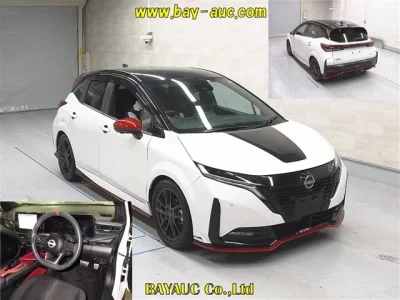 Nissan AURA