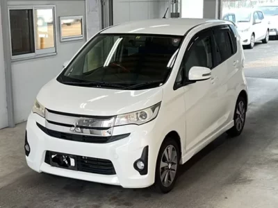 Mitsubishi EK CUSTOM