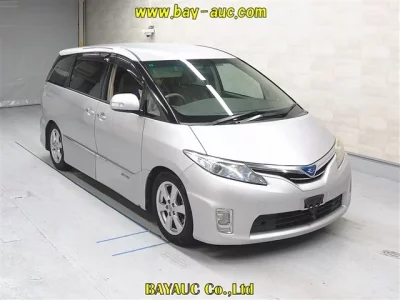 Toyota ESTIMA HYBRID