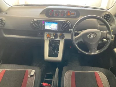 Toyota COROLLA RUMION