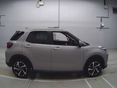 Daihatsu ROCKY