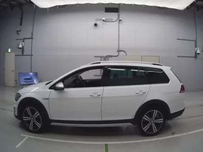 Volkswagen GOLF ALLTRACK