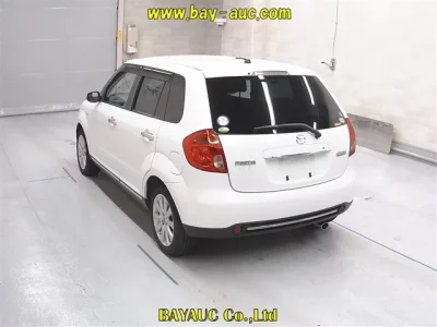 Mazda VERISA
