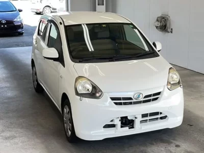 Daihatsu MIRA E S