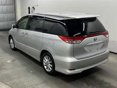 Toyota ESTIMA HYBRID
