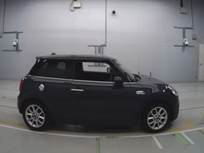 BMW MINI