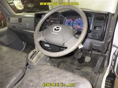 Mazda TITAN