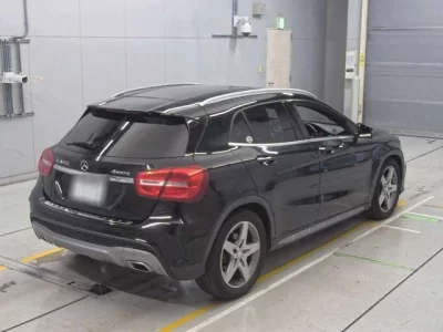Mercedes-Benz GLA CLASS
