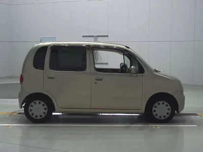 Daihatsu MOVE LATTE