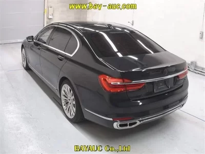 BMW 7-Series