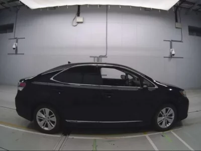 Lexus HS