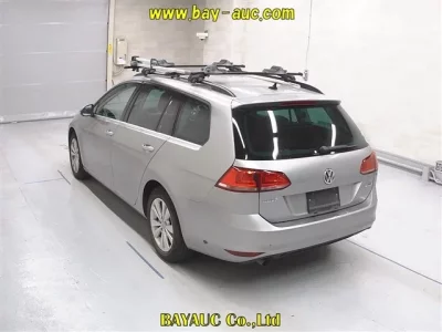 Volkswagen GOLF VARIANT