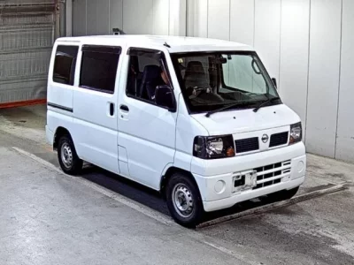 Nissan CLIPPER VAN