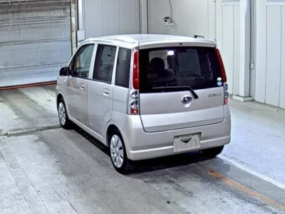 Subaru STELLA