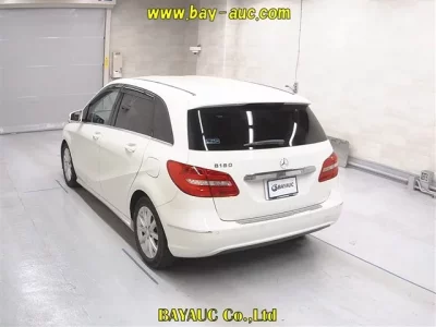 Mercedes-Benz B CLASS