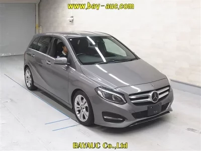 Mercedes-Benz B CLASS