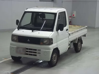 Mitsubishi MINICAB TRUCK