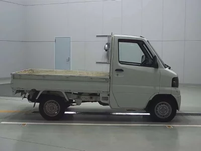 Mitsubishi MINICAB TRUCK