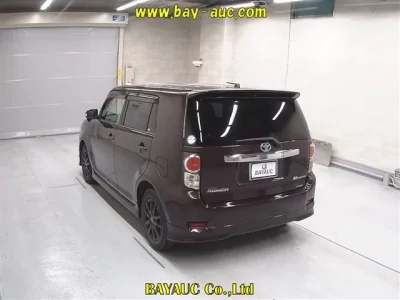 Toyota COROLLA RUMION