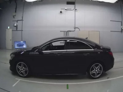 Mercedes-Benz CLA CLASS