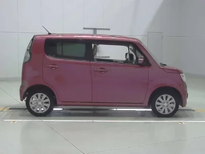 Suzuki MRWAGON