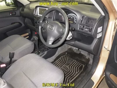 Toyota SUCCEED
