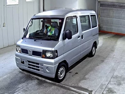 Nissan CLIPPER VAN