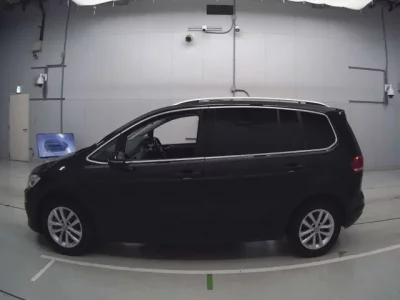 Volkswagen GOLF TOURAN