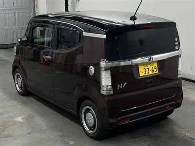 Honda N BOX SLASH