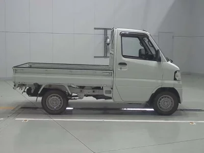 Mitsubishi MINICAB TRUCK