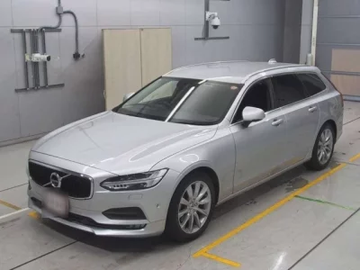 Volvo V90