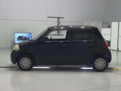 Daihatsu Esse