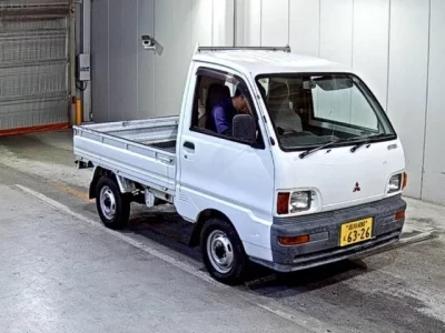 Mitsubishi MINICAB TRUCK