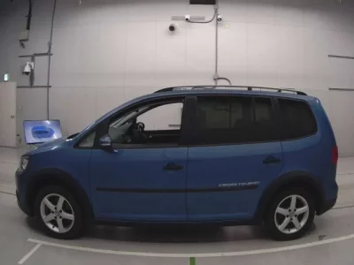 Volkswagen GOLF TOURAN
