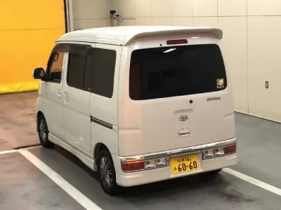 Daihatsu Atrai Wagon