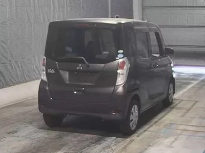 Mitsubishi EK SPACE