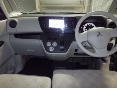 Mitsubishi EK SPACE