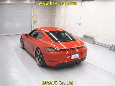 Porsche CAYMAN