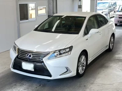 Lexus HS
