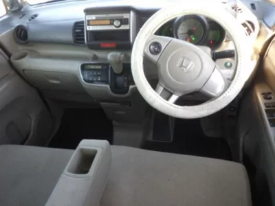 Honda N BOX SLASH
