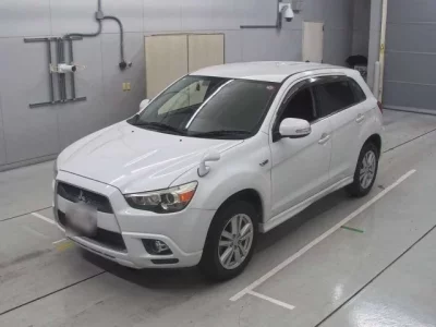 Mitsubishi RVR