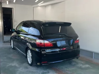 Toyota IPSUM