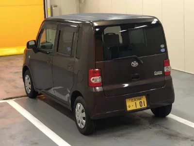 Daihatsu MOVE CONTE