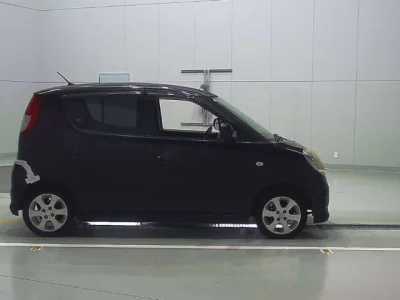 Suzuki MRWAGON